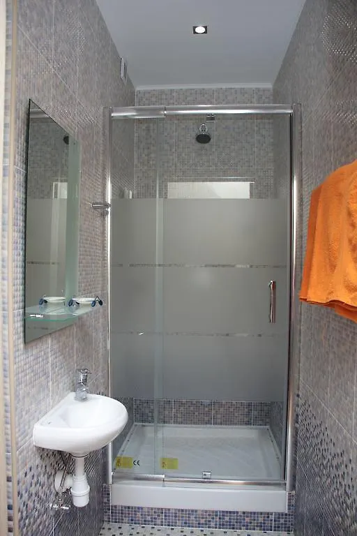 Osokorky Apartments Kiev